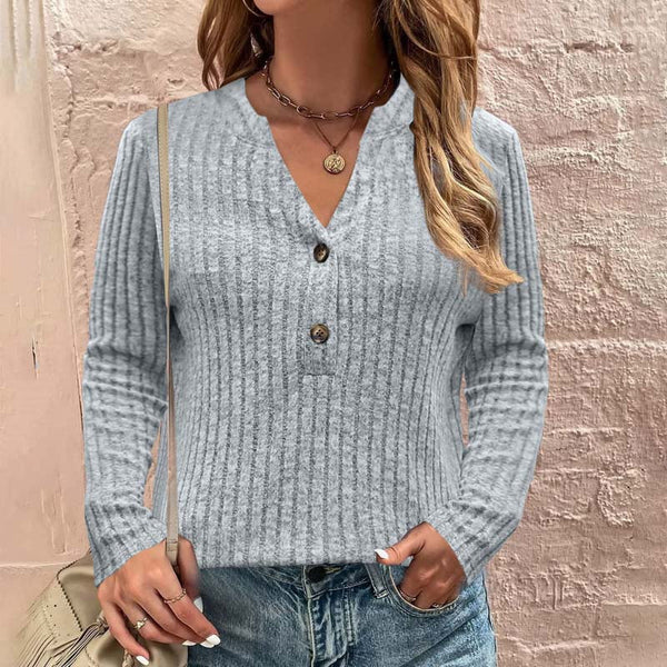 Lena: Sweater med knap-elegance