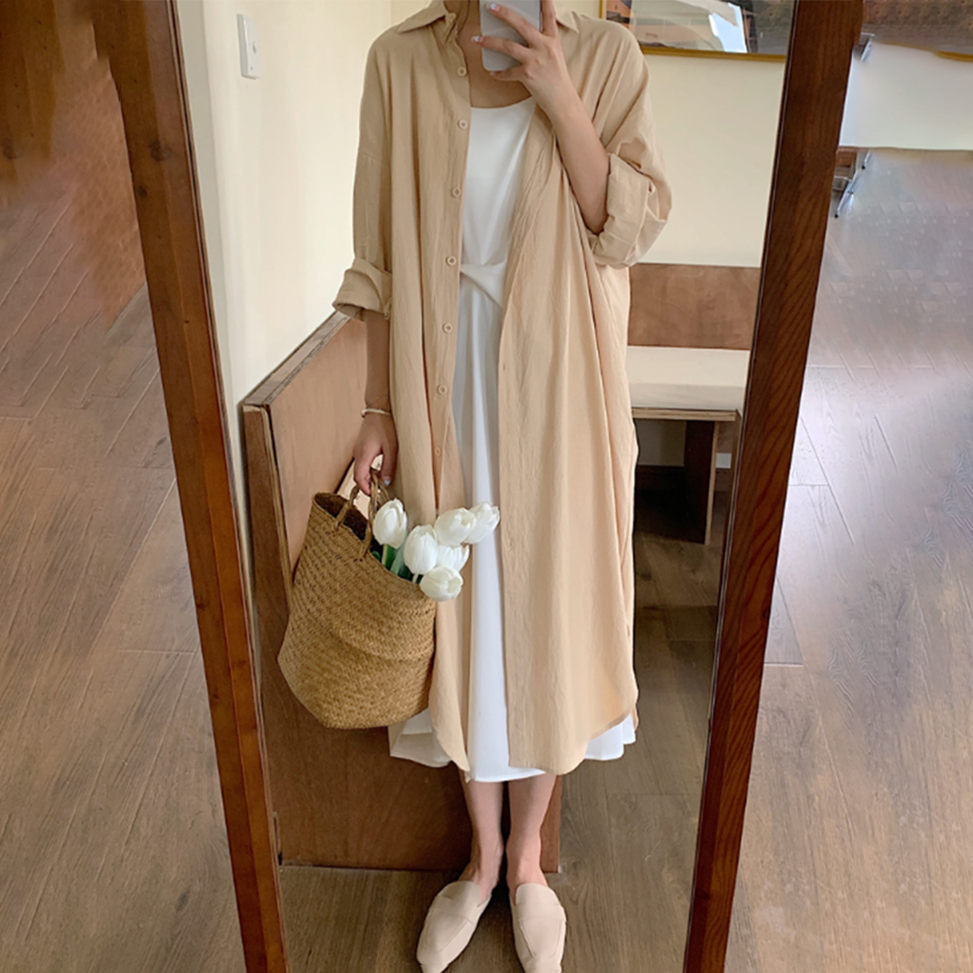 Feminin Elegance: Ava's Polyester Skjortekjole med Lange Ærmer