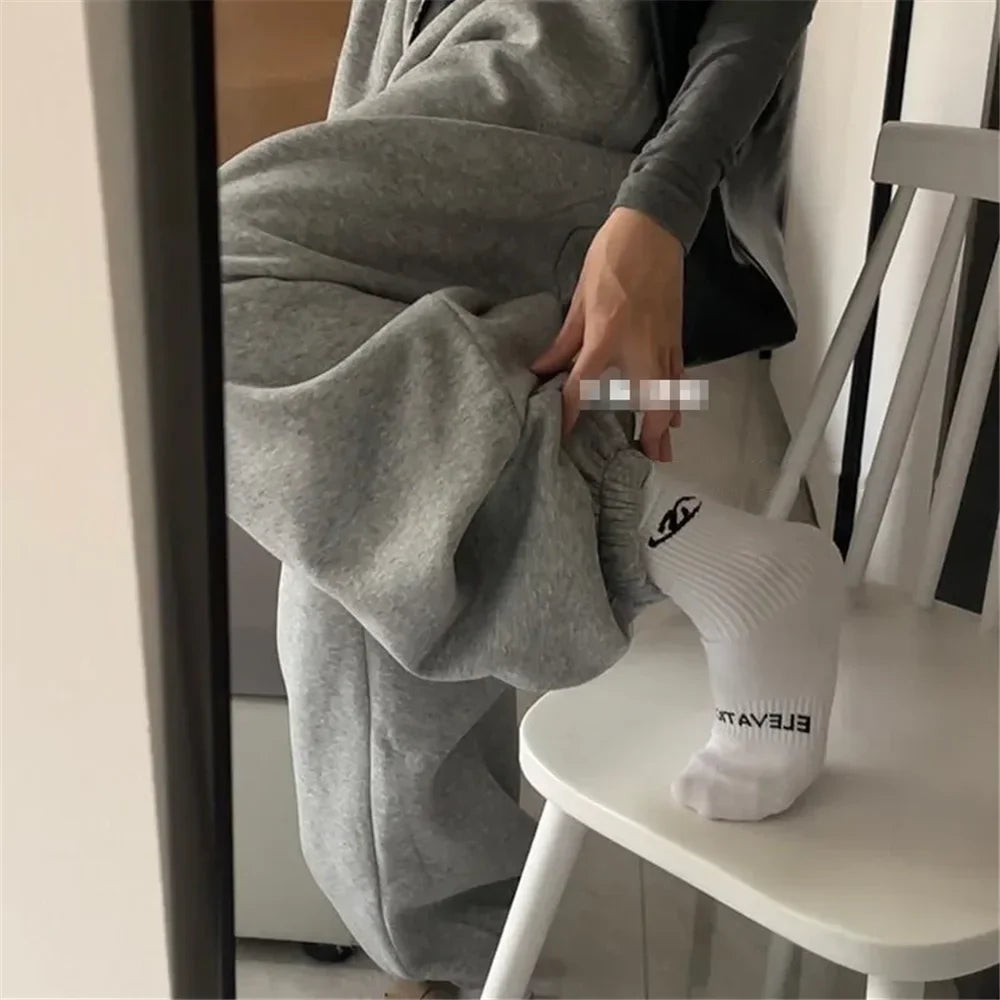 Freiburg | Damens Oversized Sweatpants | Grå