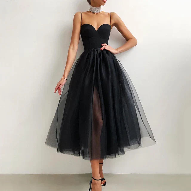 Clara - Elegant Midi-Kjole Med Tyl Til En Fortryllende Aften