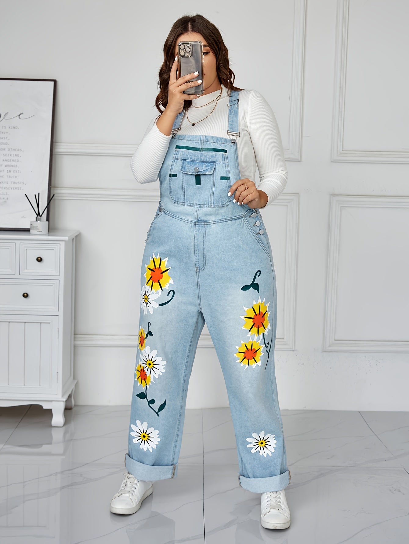 Eva - Legesyge smækbukser med blomster i denimlook