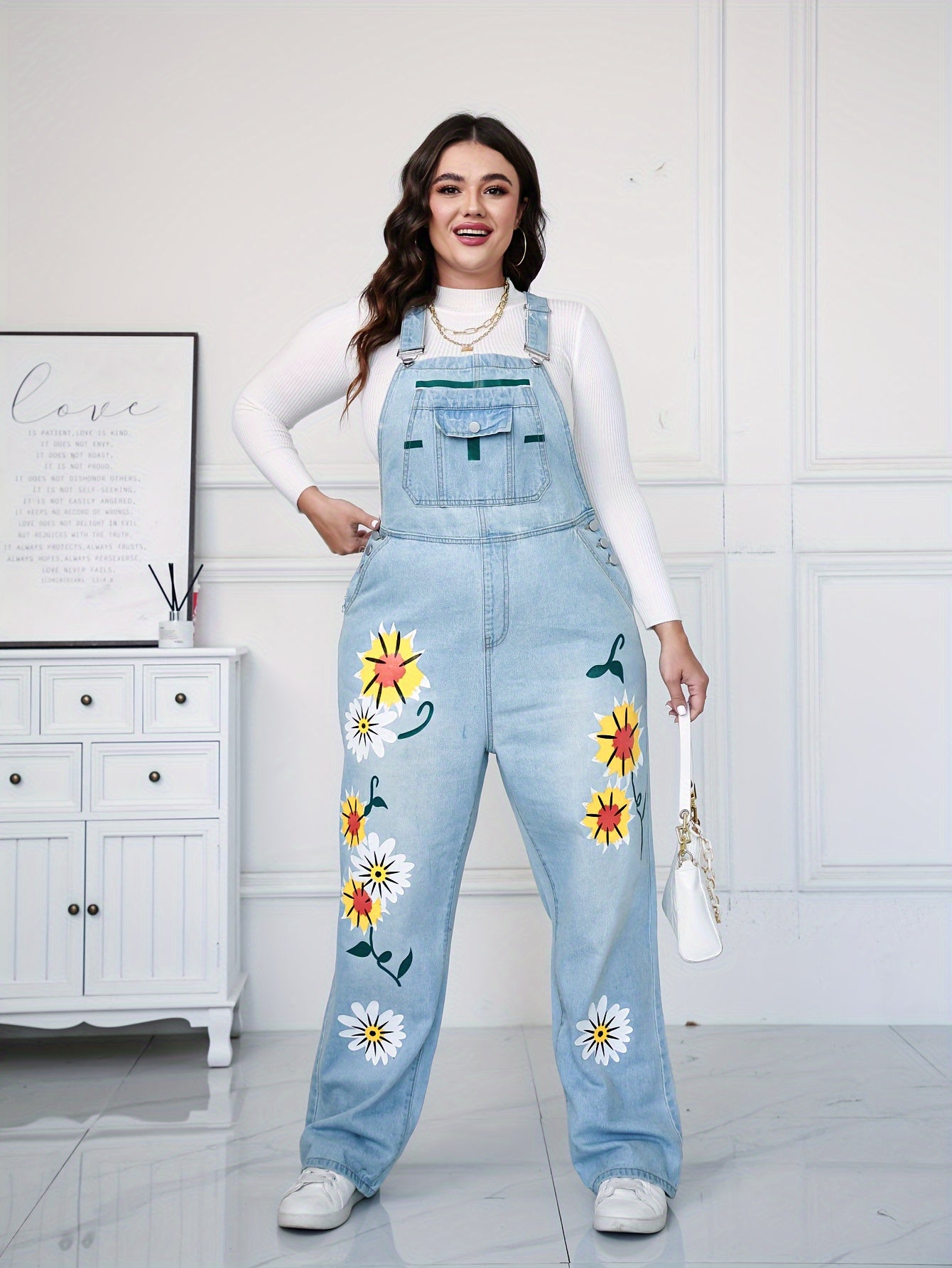 Eva - Legesyge smækbukser med blomster i denimlook