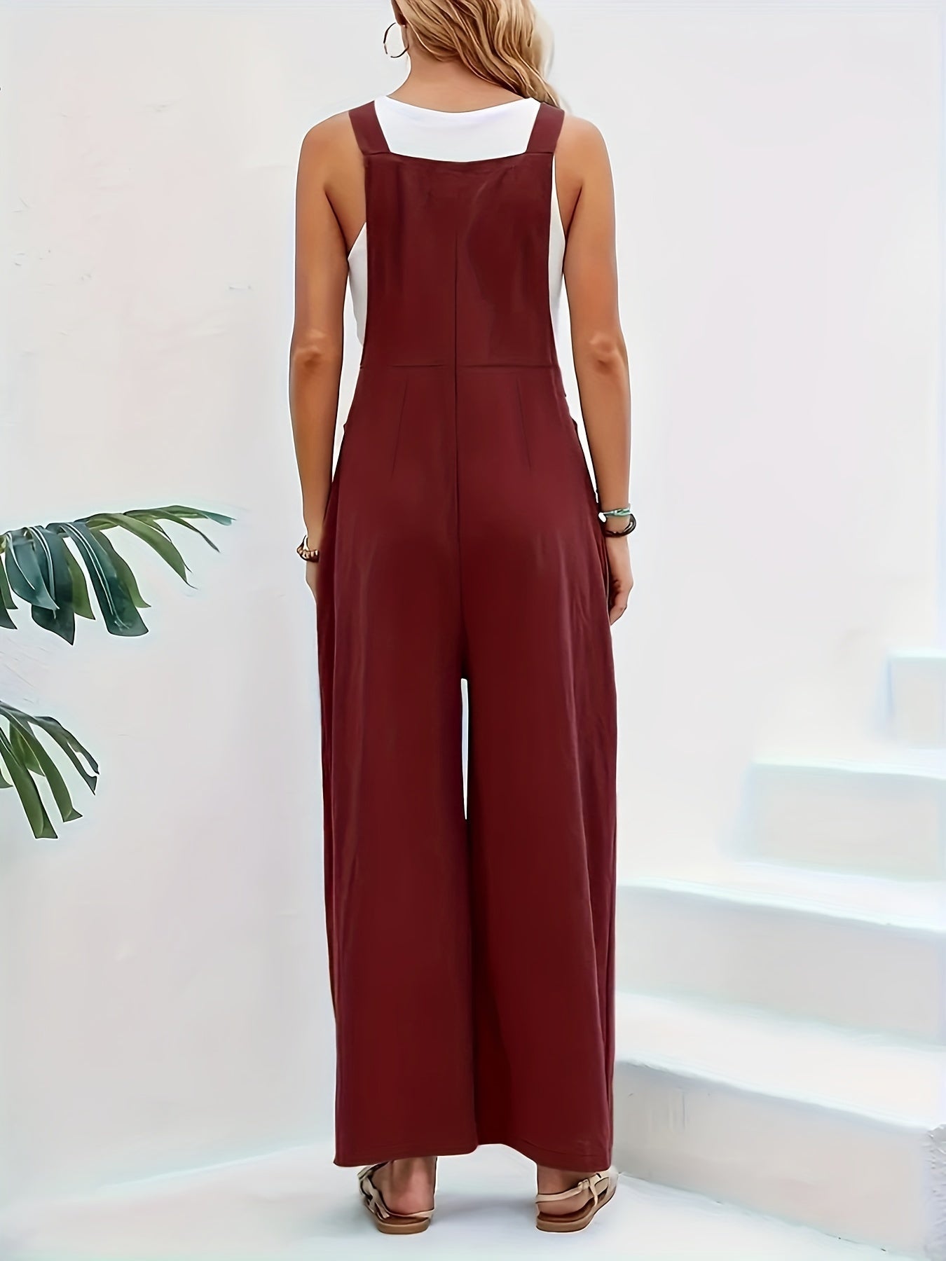 Aura - Elegant jumpsuit med brede ben til moderne kvinder