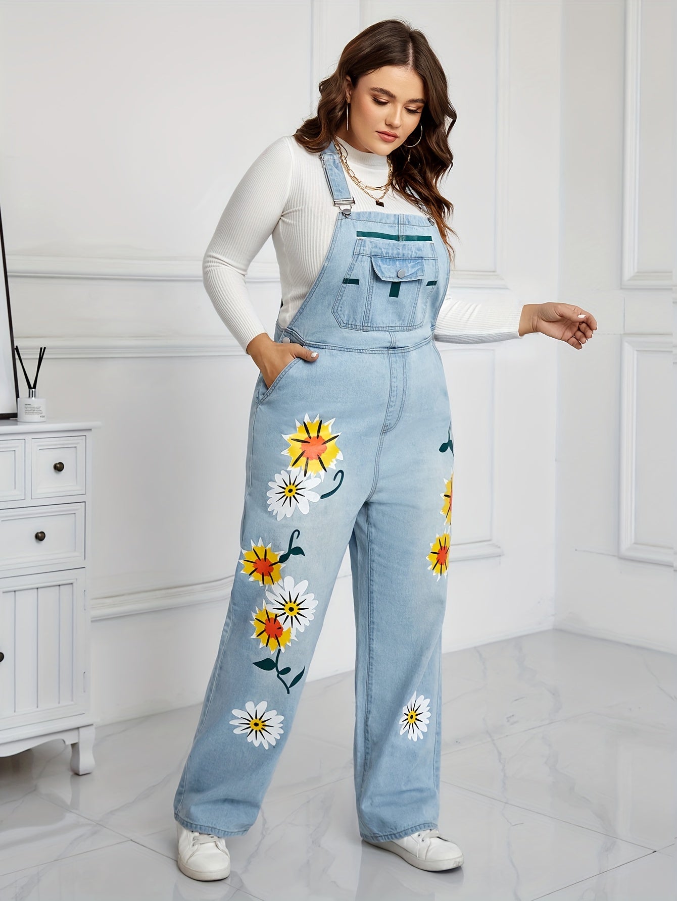 Eva - Legesyge smækbukser med blomster i denimlook