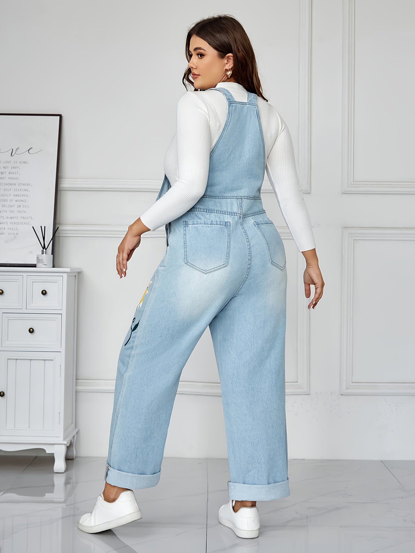 Eva - Legesyge smækbukser med blomster i denimlook