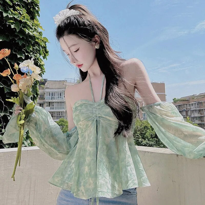 Eva - Moderigtig grøn bluse med off-shoulder