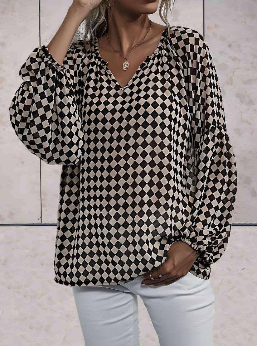 Amelia city chic: Elegant langærmet bluse med ternet mønster