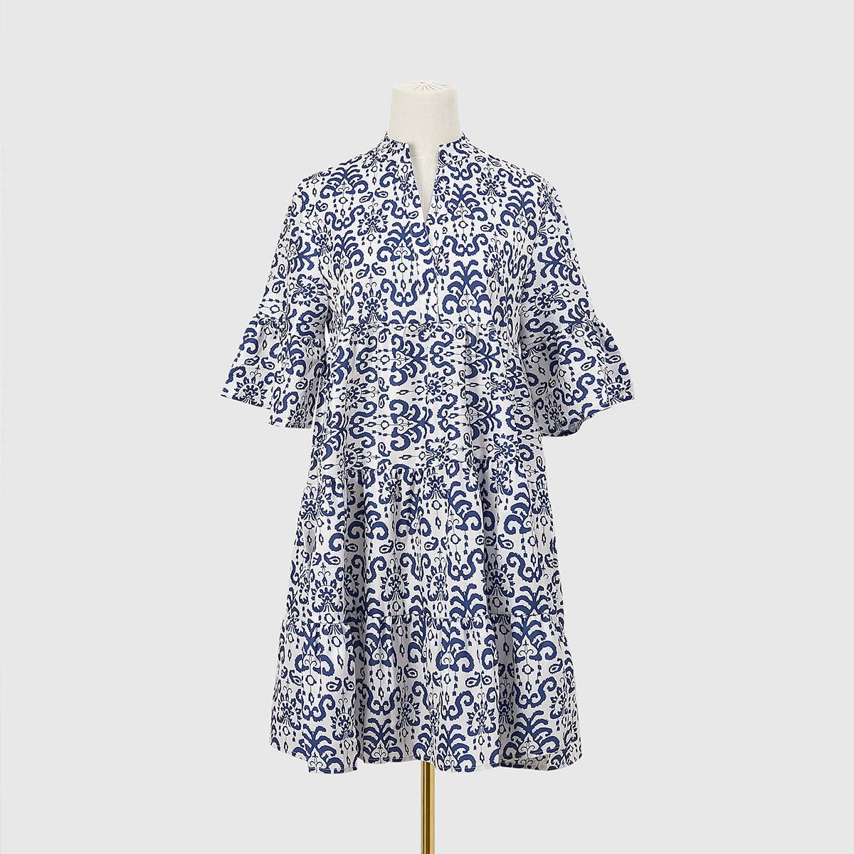 Mias - Kjole med blomsterprint og halve ærmer