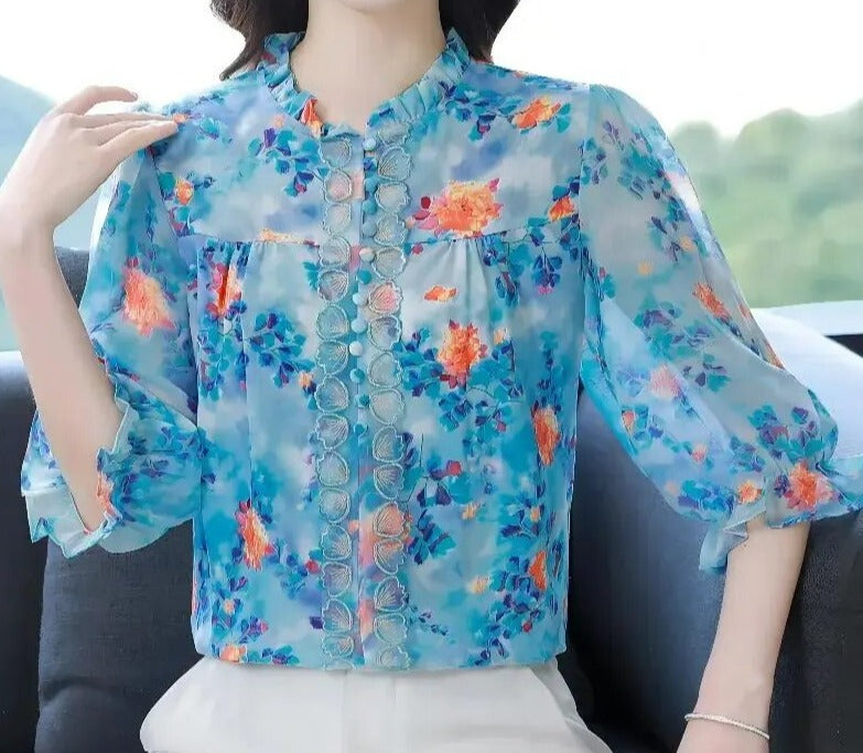 Sommerskønhed - Stilfuld bluse med blomstermønster og pufærmer