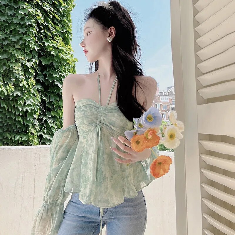 Eva - Moderigtig grøn bluse med off-shoulder